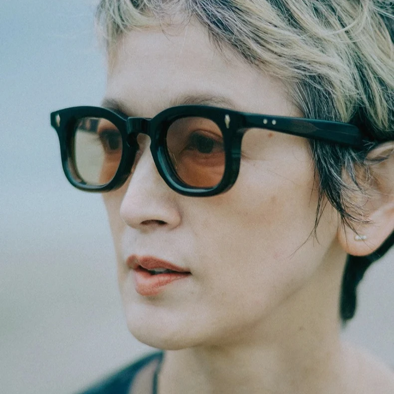 2025 Top Quality Handmade Round Acetate Sunglasses For Men Women Classic Sunglasses outdoor UV400 Protection Logo Customization
2025 Top Quality Handmade Round Acetate Sunglasses For Men Women Classic Sunglasses outdoor UV400 Protection Logo Customization