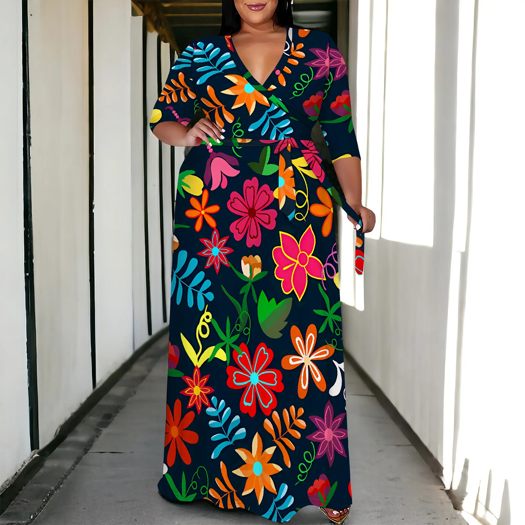 Plus-Size Black Floral Print Wrap Maxi Dress for Women, Elegant 3/4 Sleeve Design, Perfect for Semi-Formal Occasions
Plus-Size Black Floral Print Wrap Maxi Dress for Women, Elegant 3/4 Sleeve Design, Perfect for Semi-Formal Occasions