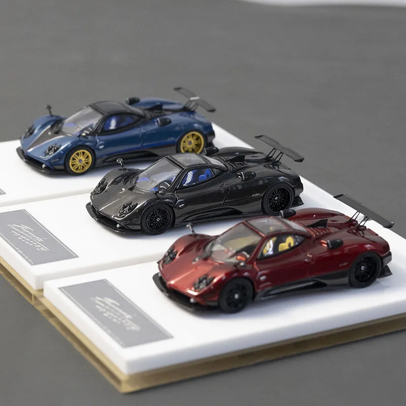 Diecast HH Model 1:64 Scale Baganizunta Zonda Tricolore Alloy Car Model Collectible Toy Gift Souvenir Display Ornament
Diecast HH Model 1:64 Scale Baganizunta Zonda Tricolore Alloy Car Model Collectible Toy Gift Souvenir Display Ornament