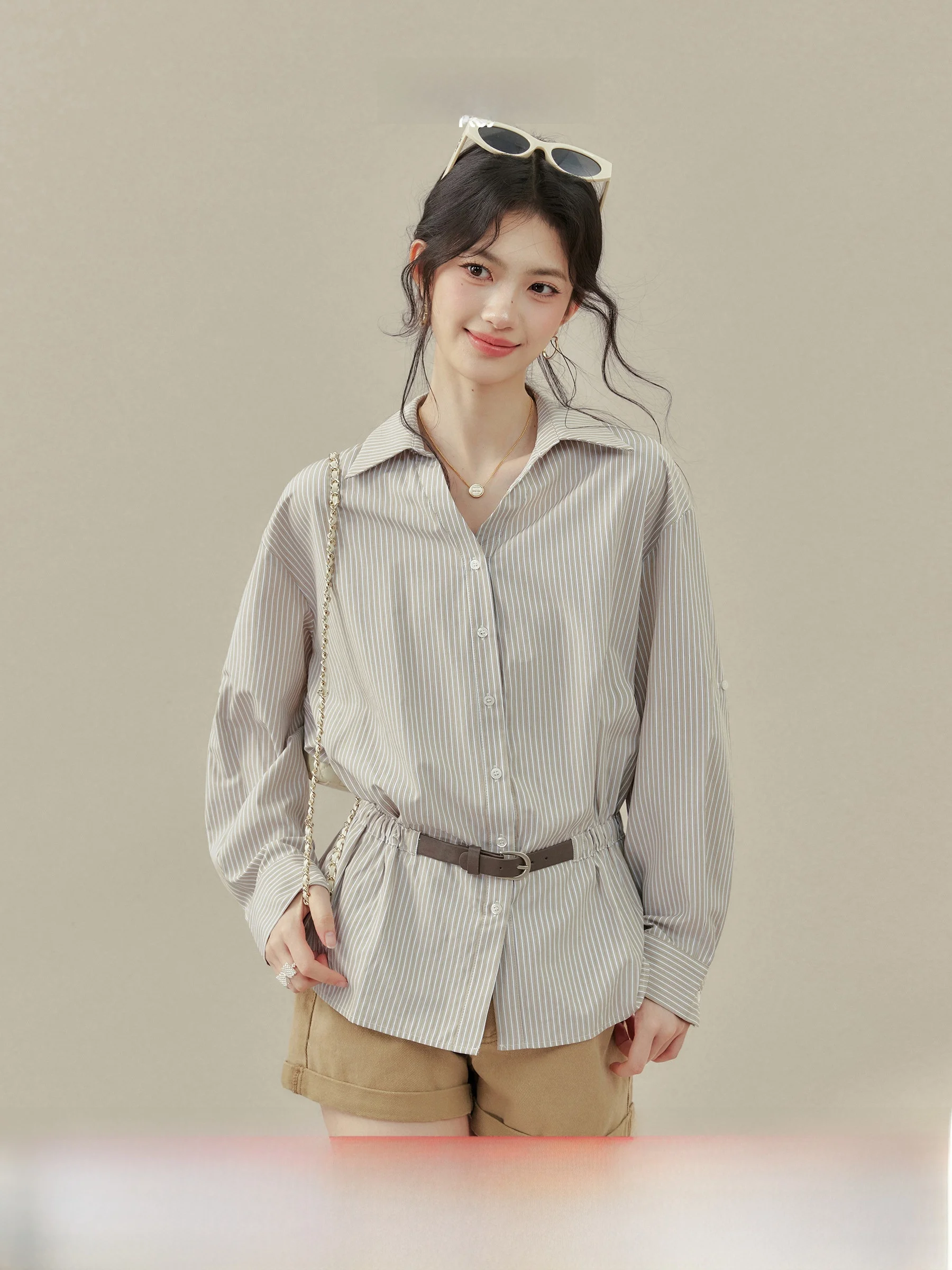 Unique plus Size Striped Shirt Women's Spring Turn-down Collar Top Waist-cinching Office Casual Loose Fit Long Sleeve
Unique plus Size Striped Shirt Women's Spring Turn-down Collar Top Waist-cinching Office Casual Loose Fit Long Sleeve