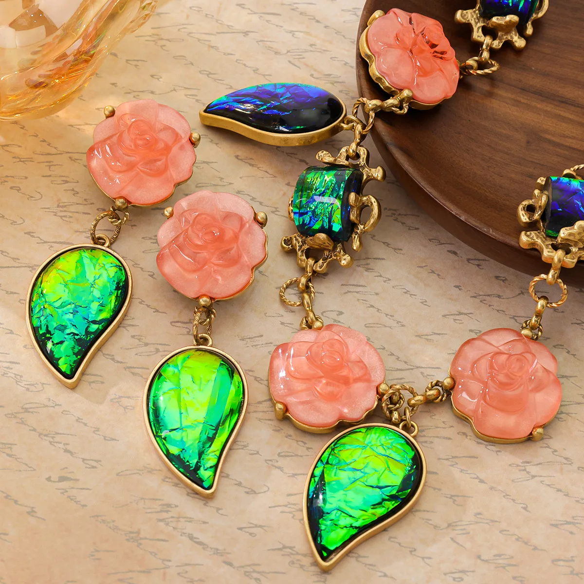 Medieval Style Design Electroplated Matte Gold Flowers Green Leaves Water Drop Necklace Earrings
Medieval Style Design Electroplated Matte Gold Flowers Green Leaves Water Drop Necklace Earrings