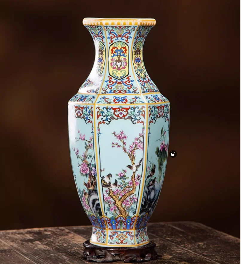 36cm/Jingdezhen ceramic enamel flower and bird hexagonal vase home living room foyer decoration
36cm/Jingdezhen ceramic enamel flower and bird hexagonal vase home living room foyer decoration