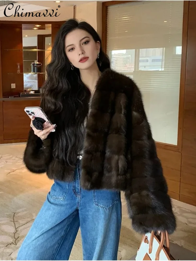 French Fashion Elegant Socialite Winter Warm Plush Short Jackets V-neck Long Sleeve Loose Versatile Thick Faux Fur Coats Women
French Fashion Elegant Socialite Winter Warm Plush Short Jackets V-neck Long Sleeve Loose Versatile Thick Faux Fur Coats Women