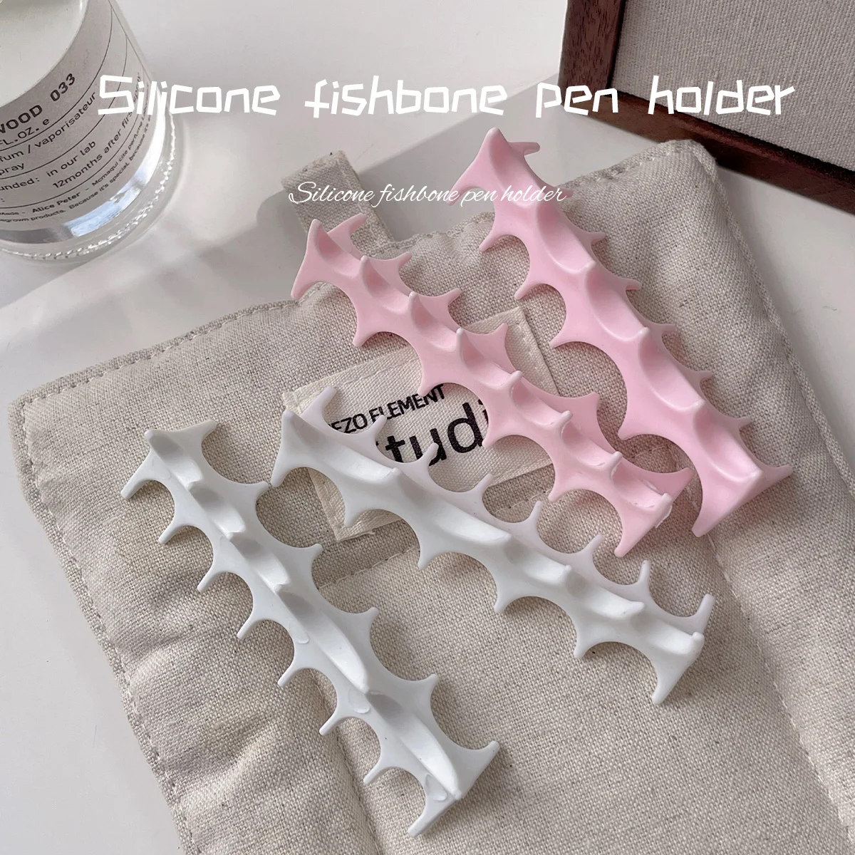 KANIU Lightweight Easy Maintain Curved Eco-Friendly Wavy Fish Bone Shaped Silicone Brush Holder For Organizing Brushes In Salons
KANIU Lightweight Easy Maintain Curved Eco-Friendly Wavy Fish Bone Shaped Silicone Brush Holder For Organizing Brushes In Salons