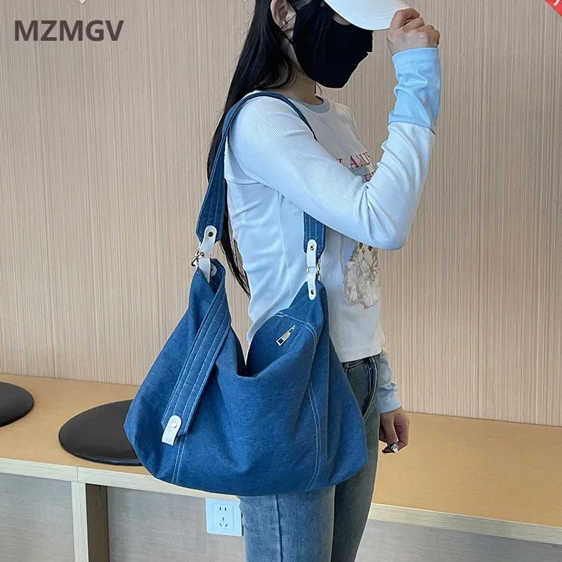 2025 Trendy Denim Tote Bags for Women Large Capacity Casual Shoulder & Crossbody Commuter Bags with Vintage Wash & Modern Style
2025 Trendy Denim Tote Bags for Women Large Capacity Casual Shoulder & Crossbody Commuter Bags with Vintage Wash & Modern Style