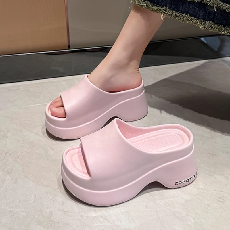 Elegant Pink Platform Wedge Heel Sandals Women Summer 2026 Soft Lightweight EVA Beach Slippers Woman's Thick Bottom Slippers
Elegant Pink Platform Wedge Heel Sandals Women Summer 2026 Soft Lightweight EVA Beach Slippers Woman's Thick Bottom Slippers
