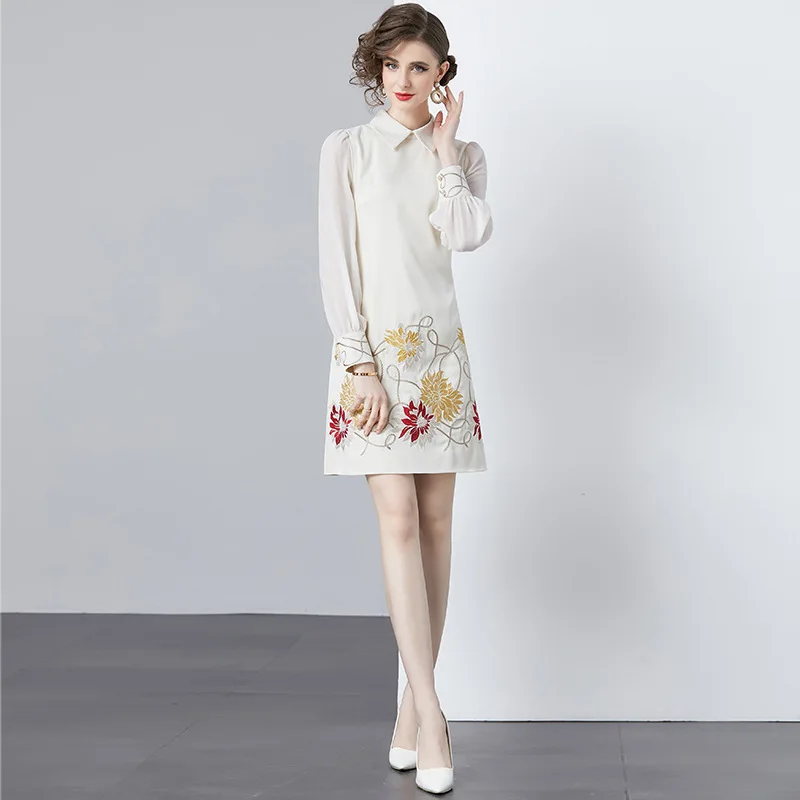 High-end elegant temperament women‘s fashion 2024 new gold embroidery stitching transparent sleeve dress 24005
High-end elegant temperament women‘s fashion 2024 new gold embroidery stitching transparent sleeve dress 24005