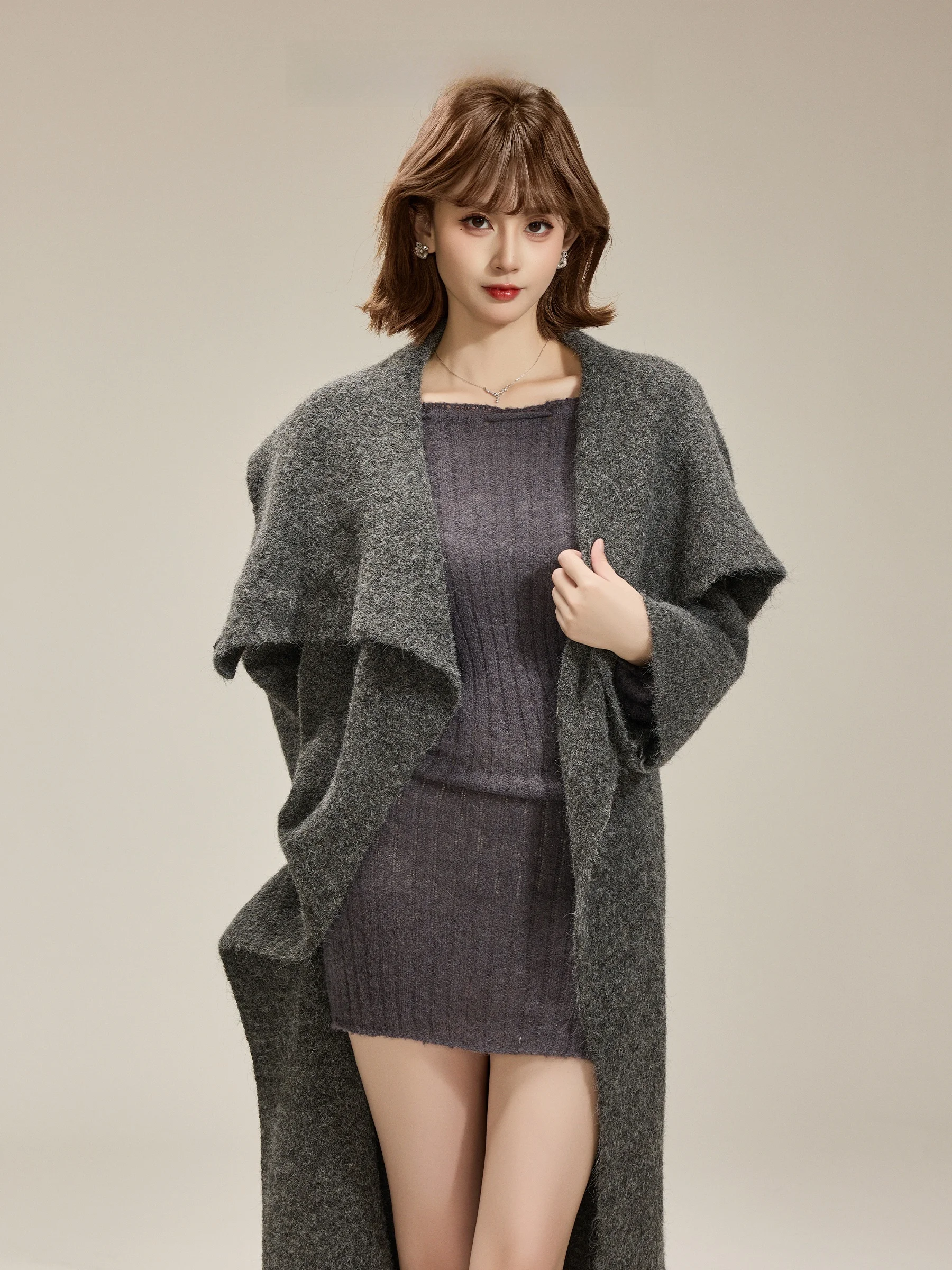 Korean Sle Long Knitted Sweater Coat Women's Loose Fit V-Ne Open Cardigan Winter Lazy Sle Faionable Outerwear
Korean Sle Long Knitted Sweater Coat Women's Loose Fit V-Ne Open Cardigan Winter Lazy Sle Faionable Outerwear