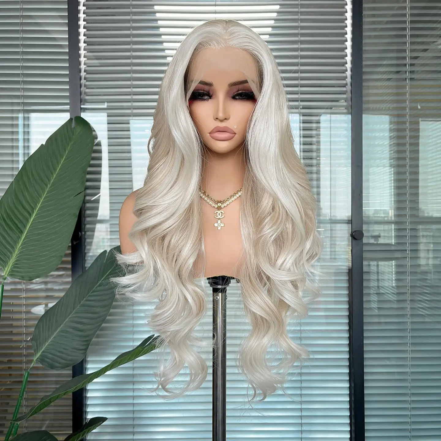 Women's long body wave wigs Platinum Blonde Lace Front wig Daily Use 180% Density Glueless Daily Wear For Women
Women's long body wave wigs Platinum Blonde Lace Front wig Daily Use 180% Density Glueless Daily Wear For Women