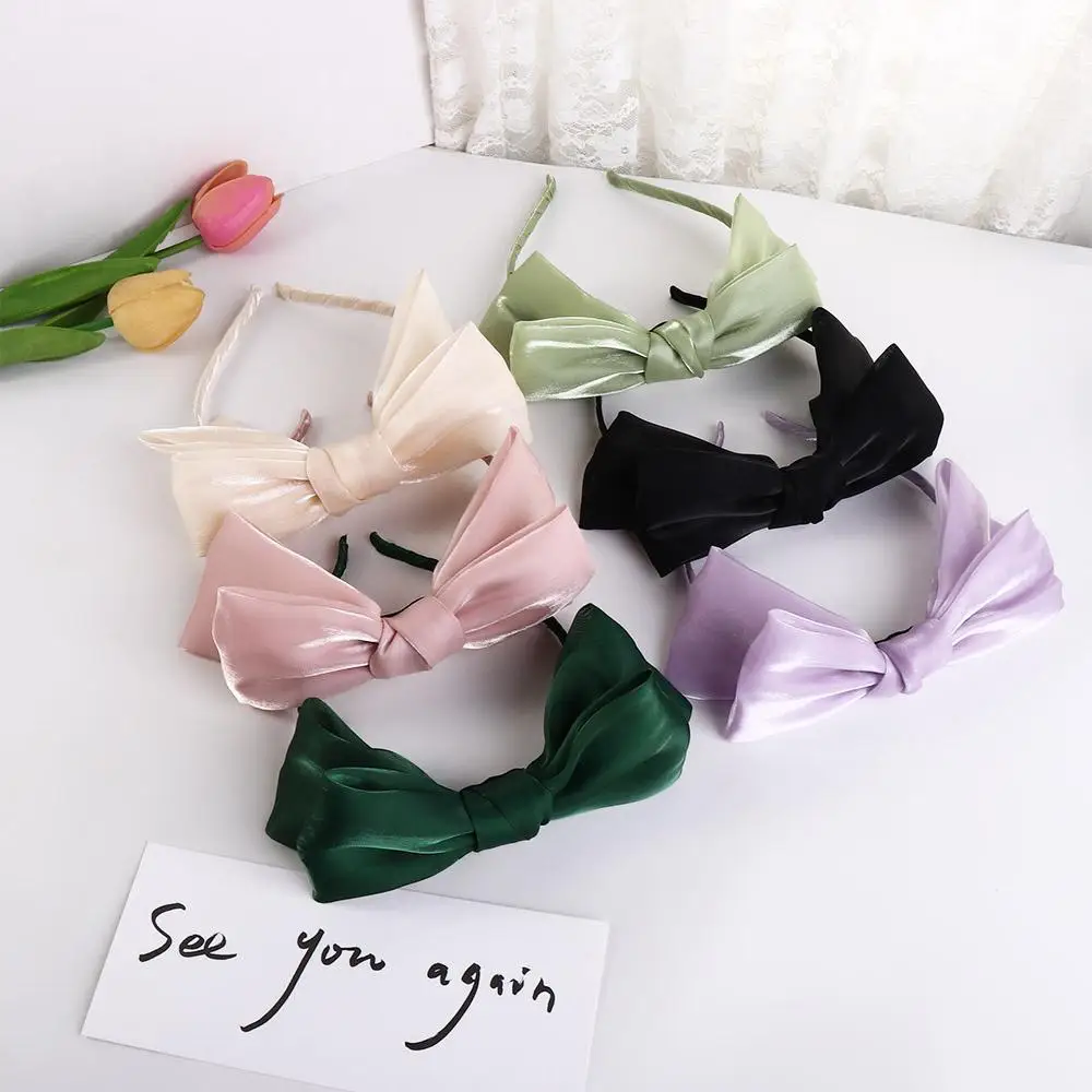 Girls Sweet Headress Headwear Hair Accessories Korean Style Hairband Bright Silk Hairband Bow Hair Hoop Women Headband
Girls Sweet Headress Headwear Hair Accessories Korean Style Hairband Bright Silk Hairband Bow Hair Hoop Women Headband