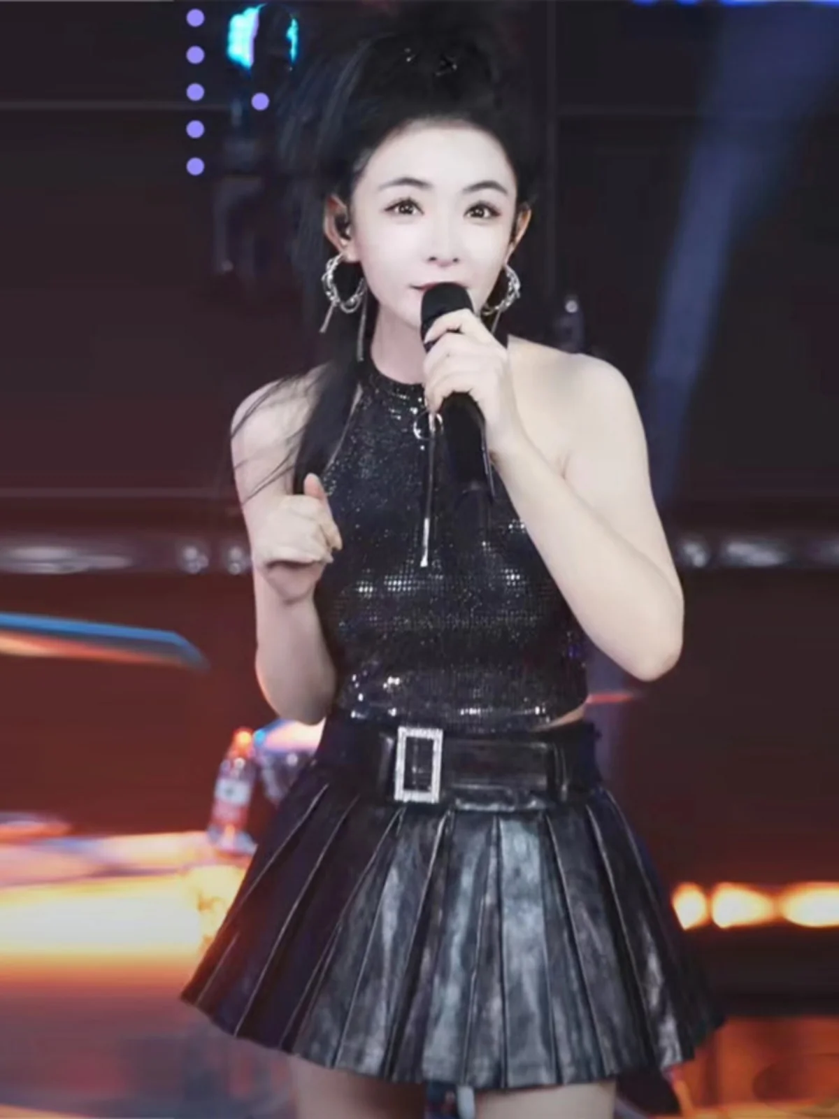 Shiny Performance Outfit Set for Female Broadcasters And Singers Dark Cool Style Vest Skirt Ensemble for Commercial Performan...
Shiny Performance Outfit Set for Female Broadcasters And Singers Dark Cool Style Vest Skirt Ensemble for Commercial Performan...