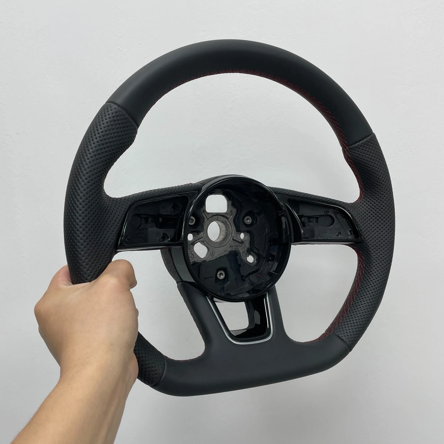 Sport RS Flat Bottom Steering Wheel Perforated Leather For Audi A3 A4 A5 Q3 Q5 RS3 RS4 RS5 S3 S4 S5 Custom Stitching
Sport RS Flat Bottom Steering Wheel Perforated Leather For Audi A3 A4 A5 Q3 Q5 RS3 RS4 RS5 S3 S4 S5 Custom Stitching