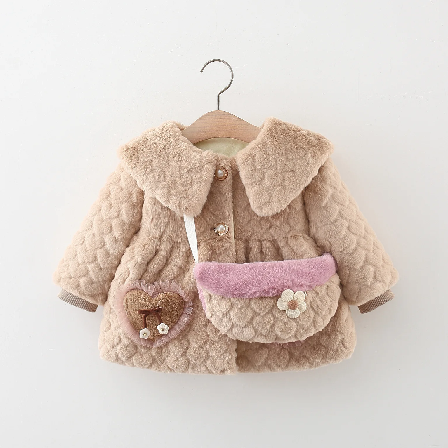 2024 new love pocket jacket for girls Korean version of the princess clothes free flower bag куртка для мальчика
2024 new love pocket jacket for girls Korean version of the princess clothes free flower bag куртка для мальчика