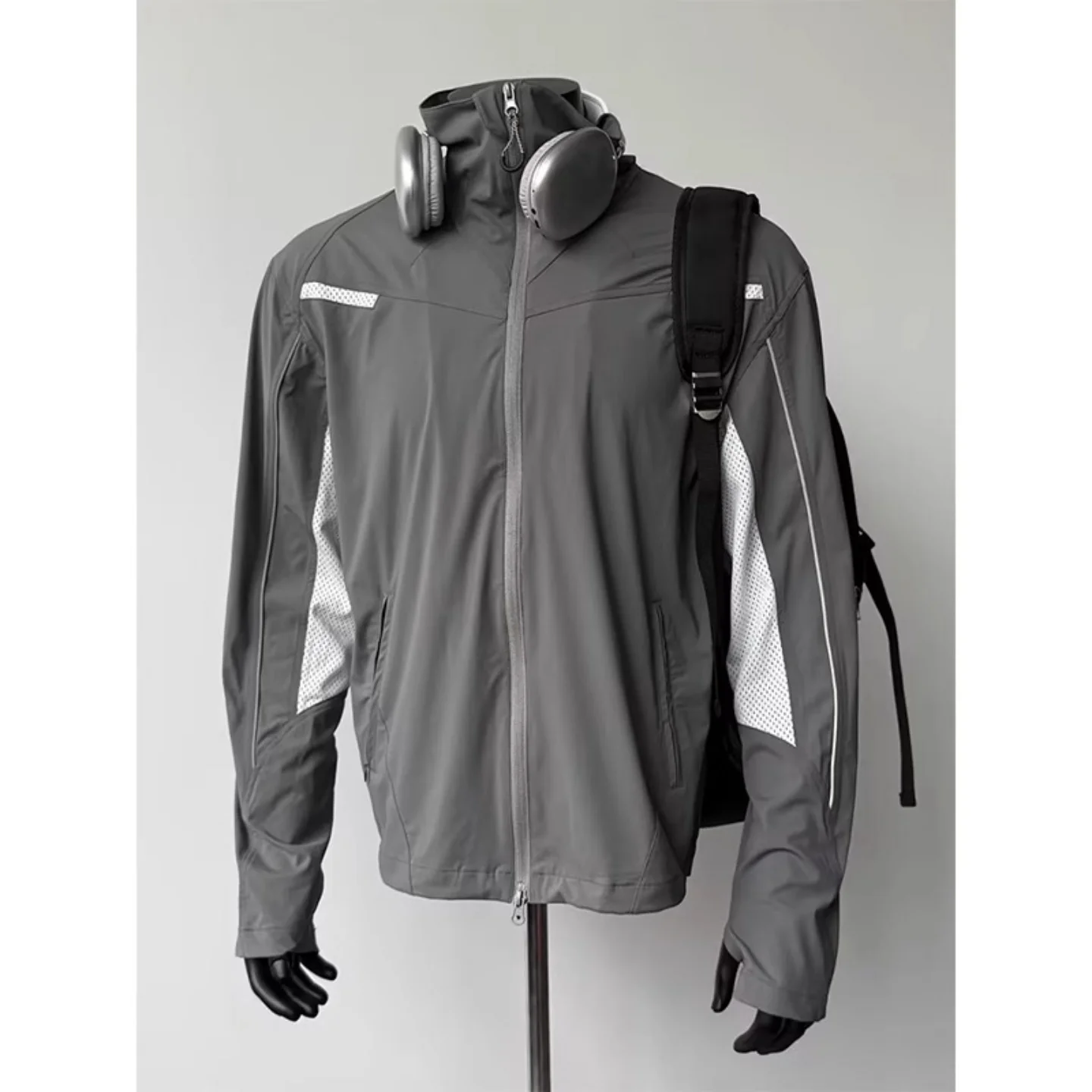American Style Mesh Splice Sun Protection Clothing Thin Breathable Youth Sports Quick Dry Skin Shirt Cycling Jacket for Men
American Style Mesh Splice Sun Protection Clothing Thin Breathable Youth Sports Quick Dry Skin Shirt Cycling Jacket for Men