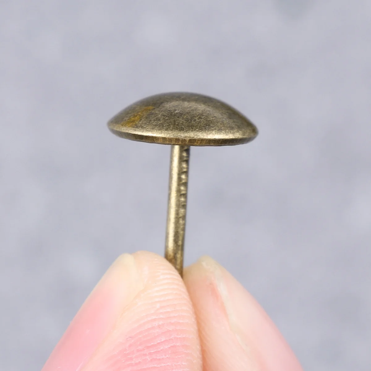 100Pcs Metal Upholstery Tacks Vintage Round Dome Head Decorative Furniture Nails Sofa Button DIY Kit for Home Decoration
100Pcs Metal Upholstery Tacks Vintage Round Dome Head Decorative Furniture Nails Sofa Button DIY Kit for Home Decoration