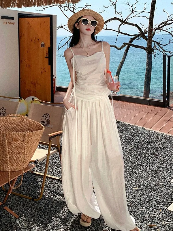 White Casual Beach Vacation Style Women's Summer Wrap around Strap Top And Wide Leg Pants Two Piece Set Commute Fashion
White Casual Beach Vacation Style Women's Summer Wrap around Strap Top And Wide Leg Pants Two Piece Set Commute Fashion