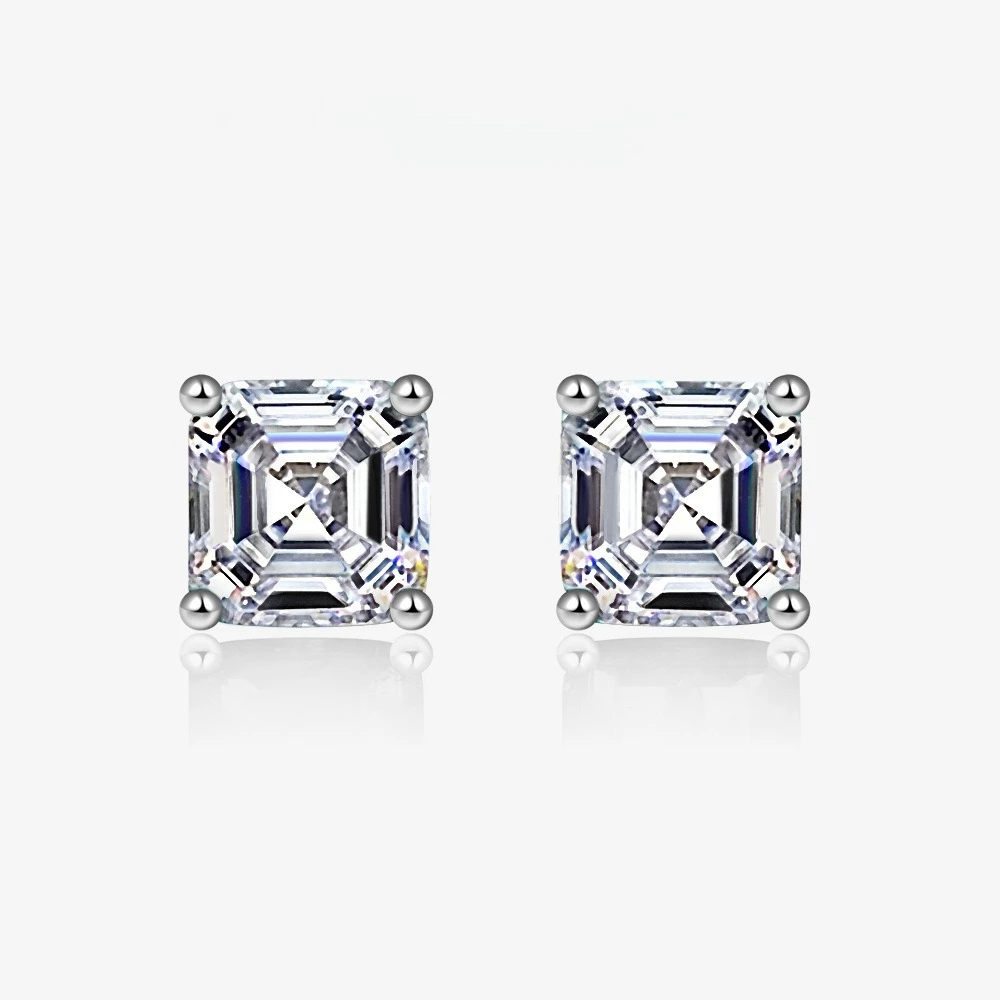 S925 Silver New Four Claw Inlaid 2-carat Pagoda 7 * 7 Zircon Earrings for Men and Women Fashion Versatile Wedding Jewelry
S925 Silver New Four Claw Inlaid 2-carat Pagoda 7 * 7 Zircon Earrings for Men and Women Fashion Versatile Wedding Jewelry