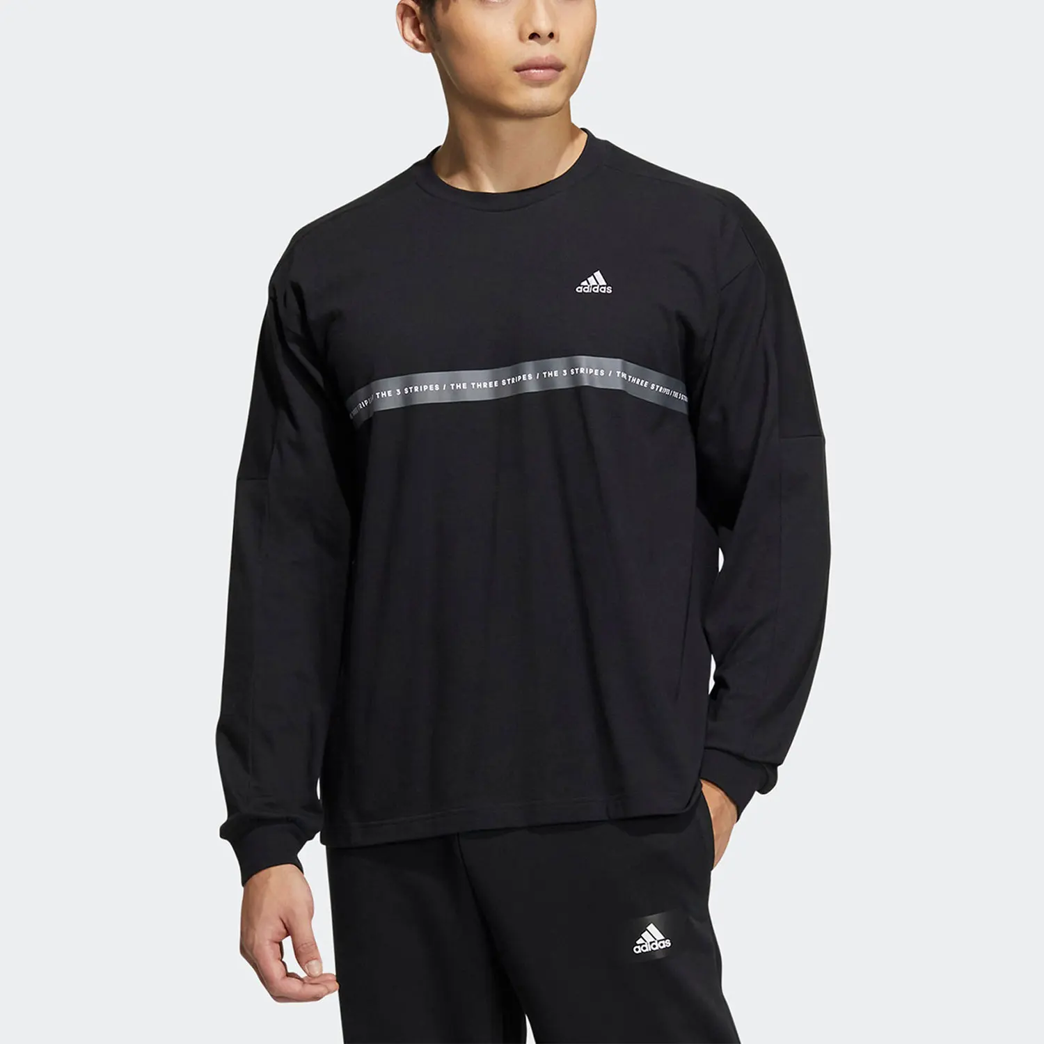 Аутентичная весенняя новинка Adidas: спортивная толстовка унисекс с круглым вырезом IA9451
Аутентичная весенняя новинка Adidas: спортивная толстовка унисекс с круглым вырезом IA9451