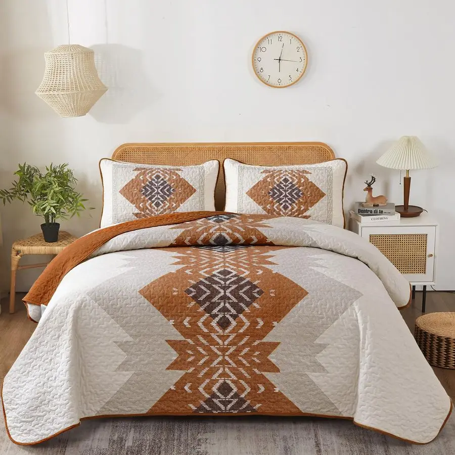 Комплект постельного белья Boho Queen из 3 предметов: покрывало с ацтекским узором, богемное стеганое одеяло, легкое покрывало из микрофибры
Комплект постельного белья Boho Queen из 3 предметов: покрывало с ацтекским узором, богемное стеганое одеяло, легкое покрывало из микрофибры