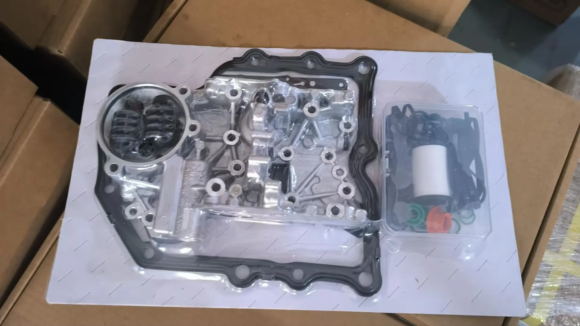 NEW 0AM DQ200 7-Speed DSG Garbox Transmission Accumulator Housing Repair Kit Gasket & Filter 0AM325066AE 0AM325066AC for Audi VW
NEW 0AM DQ200 7-Speed DSG Garbox Transmission Accumulator Housing Repair Kit Gasket & Filter 0AM325066AE 0AM325066AC for Audi VW