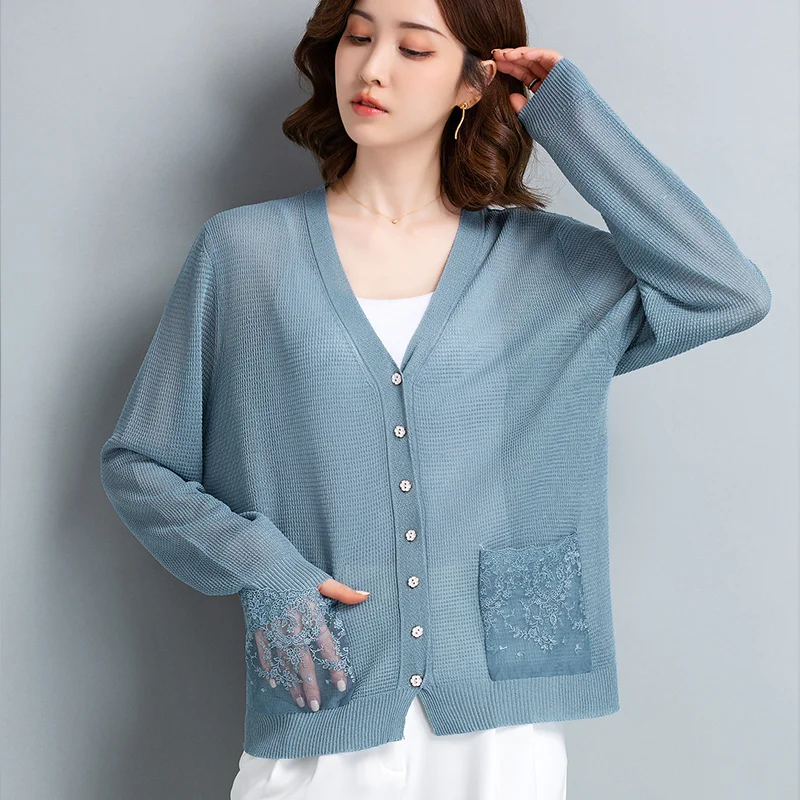 Women's Knitwear 2022 Summer & Spring V-Neck Thin Sweater Cardigan Elegant Female Single Breasted Knit Coat Long Sleeved
Women's Knitwear 2022 Summer & Spring V-Neck Thin Sweater Cardigan Elegant Female Single Breasted Knit Coat Long Sleeved