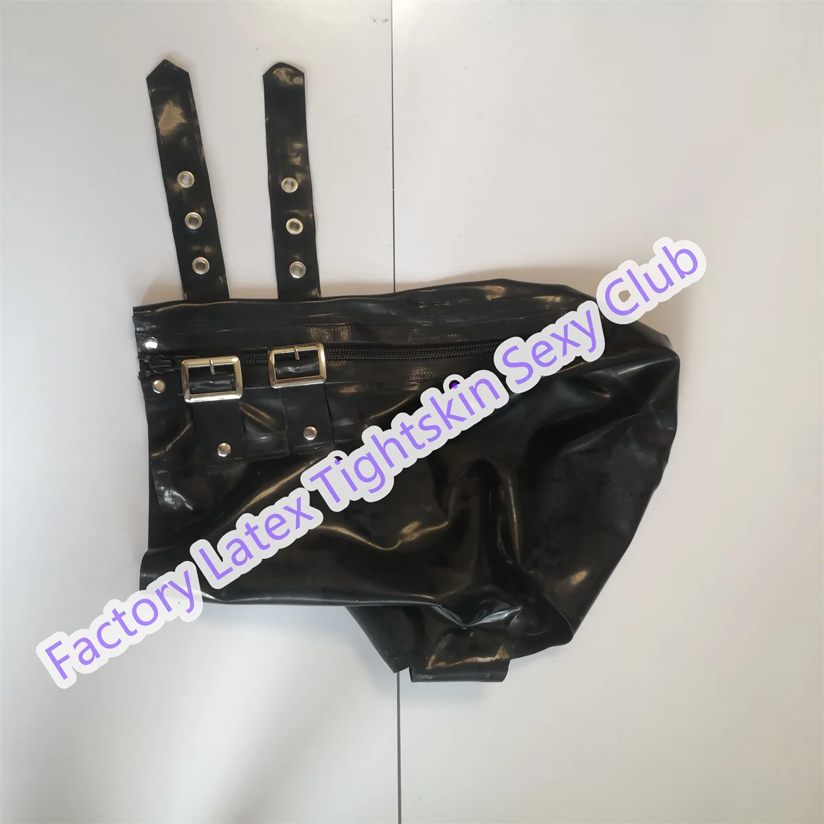 Черная латексная резиновая маска с D-образным кольцом, фетиш с открытыми глазами, молния сзади для мужчин и женщин, костюмы для косплея на Хэллоуин
Черная латексная резиновая маска с D-образным кольцом, фетиш с открытыми глазами, молния сзади для мужчин и женщин, костюмы для косплея на Хэллоуин