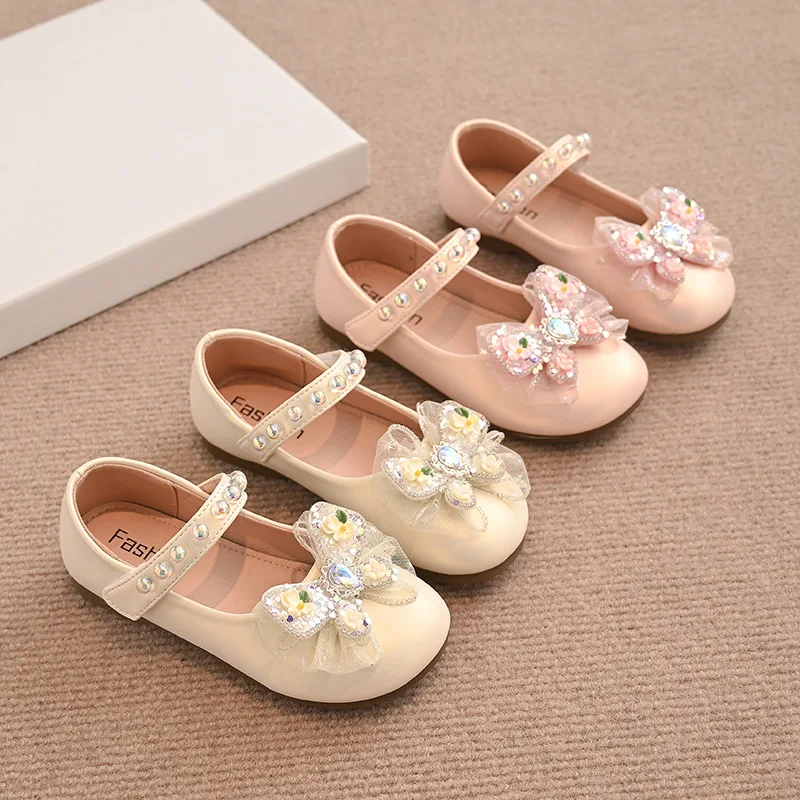 Girls Princess Shoes with Sweet Butterfly Kids Flat Shoes Non-slip Soft Sole 2025 New Fashion Children Dance Shoes for Party
Girls Princess Shoes with Sweet Butterfly Kids Flat Shoes Non-slip Soft Sole 2025 New Fashion Children Dance Shoes for Party