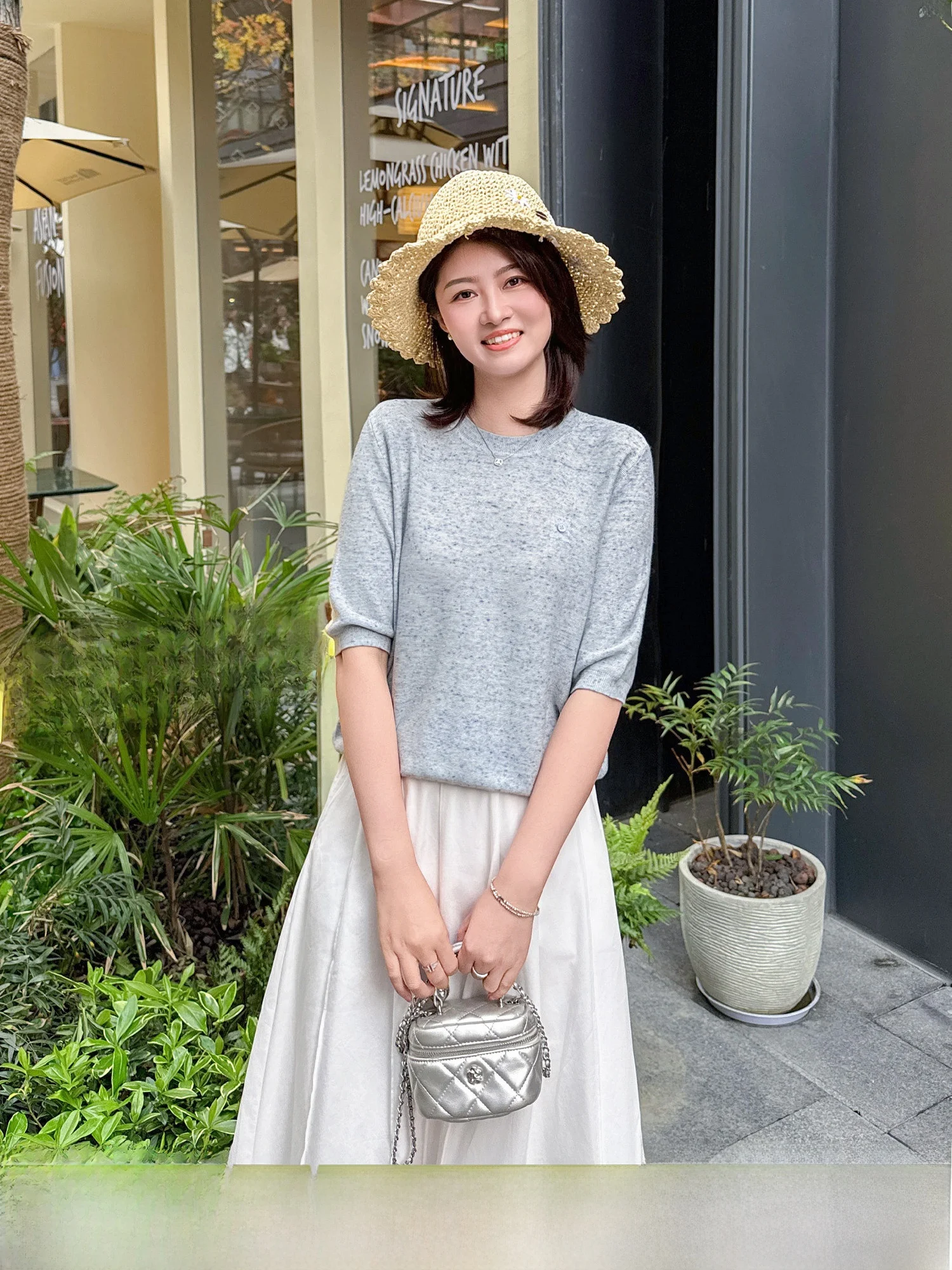 Zillal Simple Style Knitted Wool Linen Short Sleeve round Neck Top Multi-Color Snowflake Pattern Loose Fit Women's Fashion
Zillal Simple Style Knitted Wool Linen Short Sleeve round Neck Top Multi-Color Snowflake Pattern Loose Fit Women's Fashion