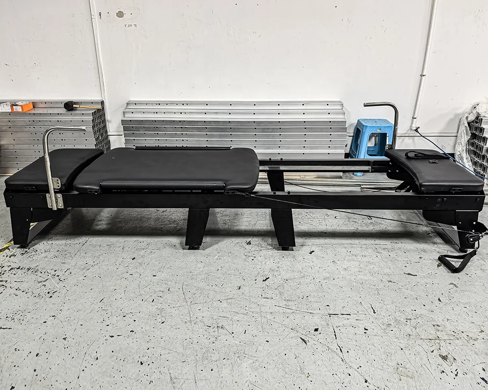 New Arrival Yoga Body Exercising Pilates Core Bed Megaformer Aluminium Pilates Machine Reformer with Accessories
New Arrival Yoga Body Exercising Pilates Core Bed Megaformer Aluminium Pilates Machine Reformer with Accessories