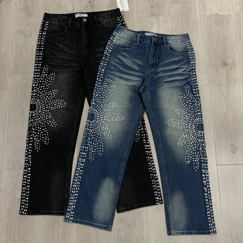 Streetwear Brand American Style Glitter Printed Vale Denim Pants Summer High Quality Loose Fitting Men's Long Pants
Streetwear Brand American Style Glitter Printed Vale Denim Pants Summer High Quality Loose Fitting Men's Long Pants