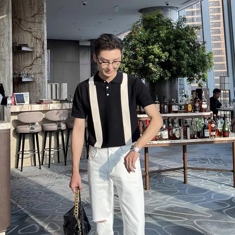 2023 Summer Business Casual Short Sleeve Polo-Shirt Men Clothes Fashion Constrasting Color Knitted Tops Male Polo Shirts F78
2023 Summer Business Casual Short Sleeve Polo-Shirt Men Clothes Fashion Constrasting Color Knitted Tops Male Polo Shirts F78