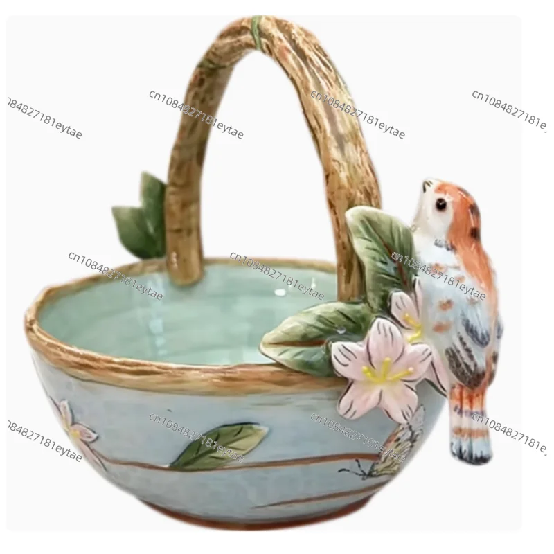Европейская керамическая ваза-корзина с цветами и птицами для фруктов, синяя, для хранения закусок и конфет, домашний декор, малая скульптура
Европейская керамическая ваза-корзина с цветами и птицами для фруктов, синяя, для хранения закусок и конфет, домашний декор, малая скульптура