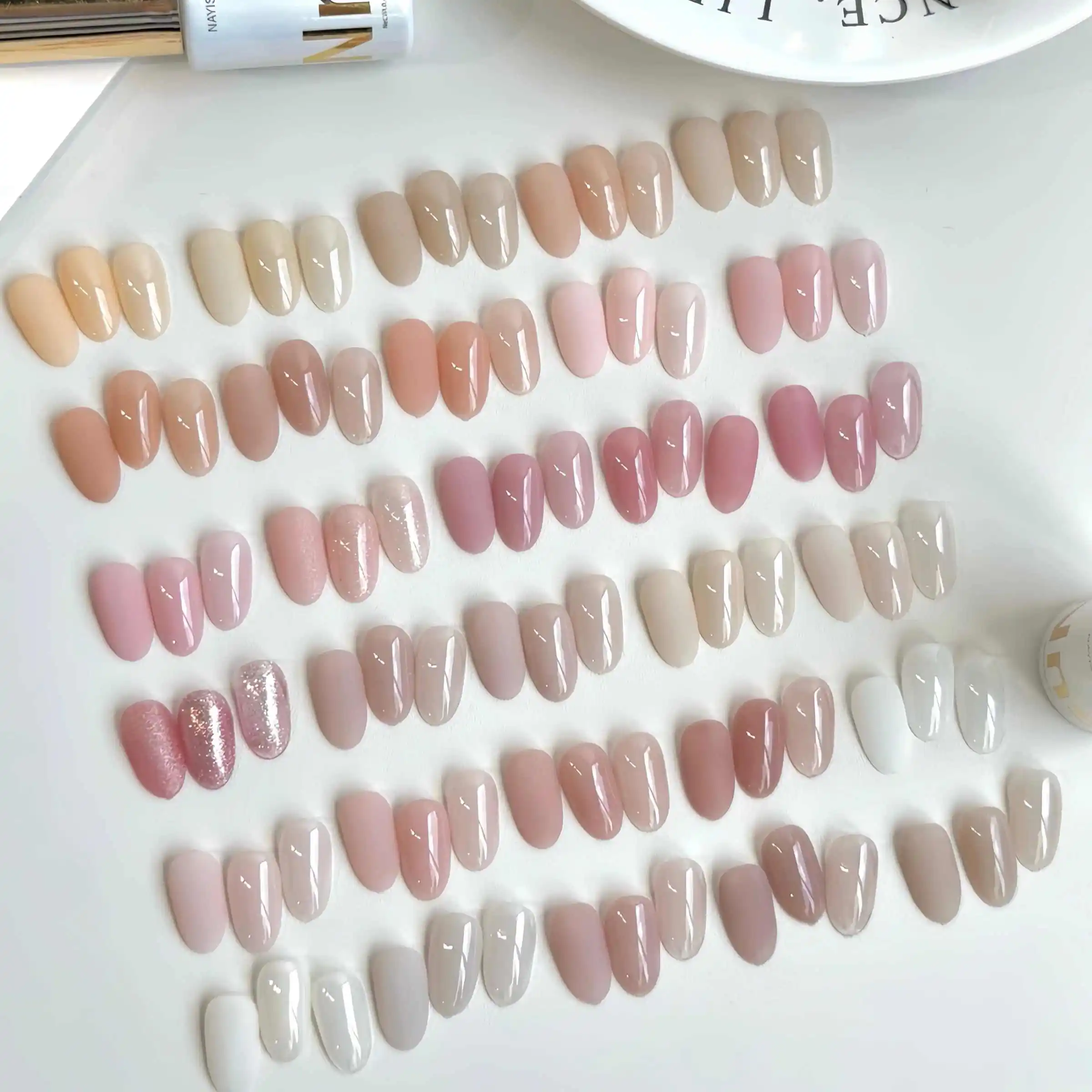 NAYISI 48 Colors Multicolor Jelly Color Nail Gel Set 2025 New Hot Sale Fashion Nail Art Non-toxic UV Gel Nail Salon Wholesale
NAYISI 48 Colors Multicolor Jelly Color Nail Gel Set 2025 New Hot Sale Fashion Nail Art Non-toxic UV Gel Nail Salon Wholesale
