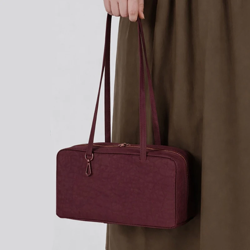 Women New Lightweight Nylon Bowling Bag,Fashion Designer Large Capacity Underarm Shoulder Bag Casual Daily Commuter Travel Bag
Women New Lightweight Nylon Bowling Bag,Fashion Designer Large Capacity Underarm Shoulder Bag Casual Daily Commuter Travel Bag
