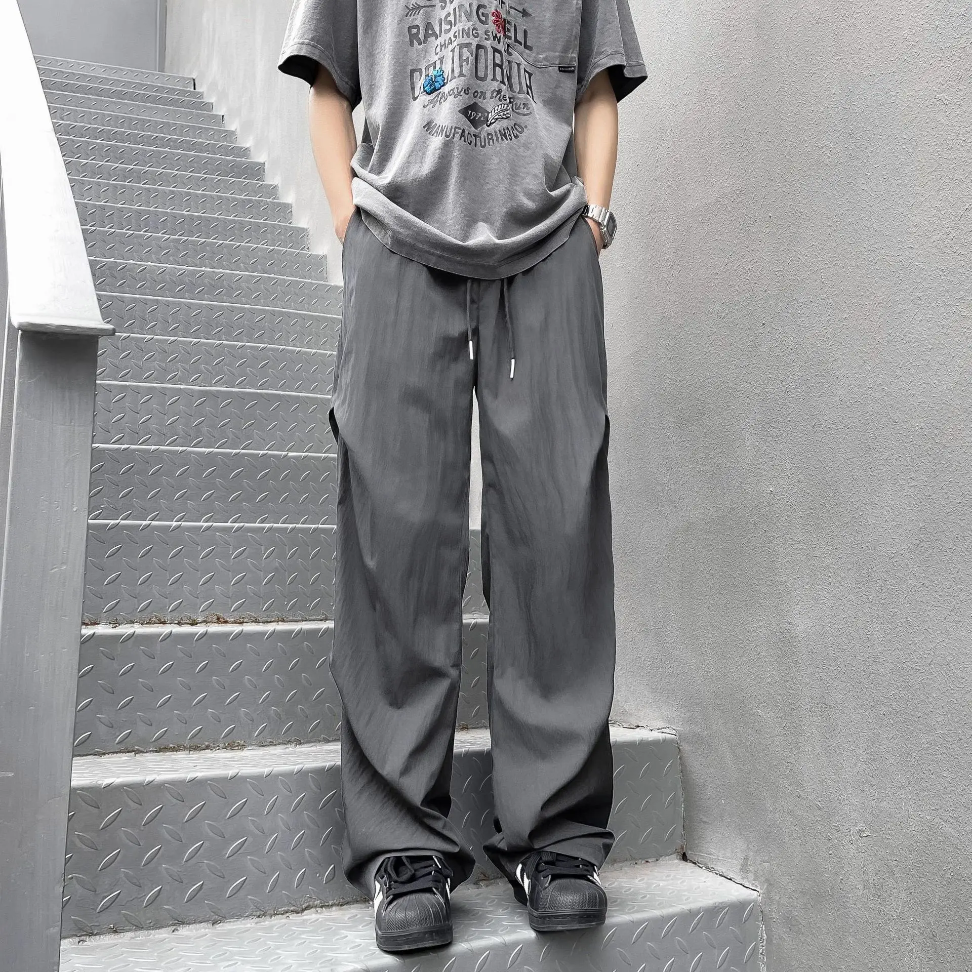 Quick drying casual pants for men in summer, thin, breathable, slimming, versatile, straight leg, loose and wide leg pants
Quick drying casual pants for men in summer, thin, breathable, slimming, versatile, straight leg, loose and wide leg pants