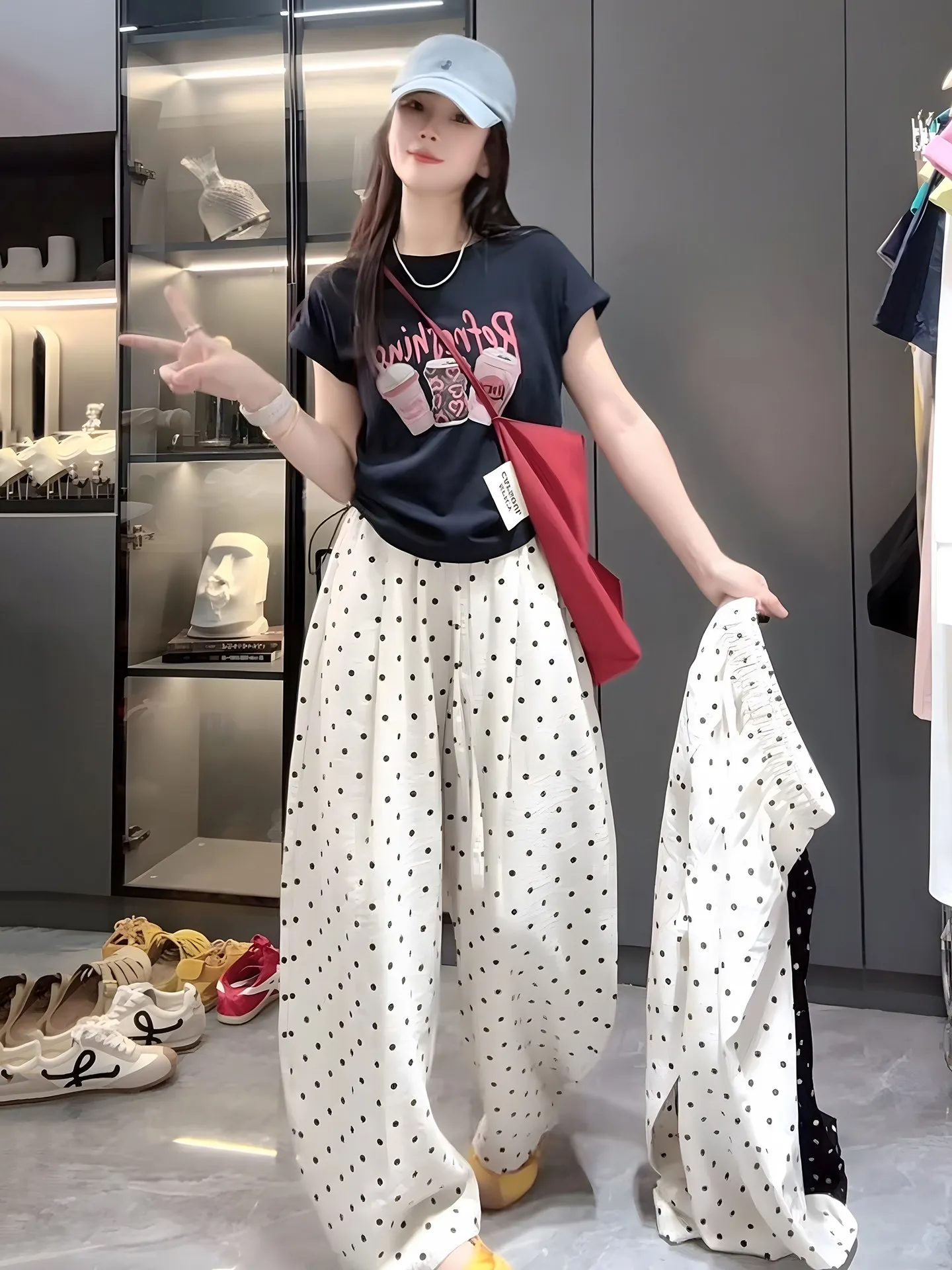 Summer Casual High Waist Wide Leg Pants Women's Loose Fit Linen Thin Material Draped Polka Dot Long Straight Cut Trousers
Summer Casual High Waist Wide Leg Pants Women's Loose Fit Linen Thin Material Draped Polka Dot Long Straight Cut Trousers