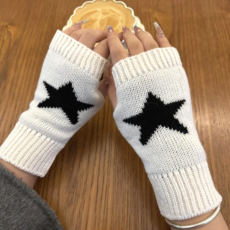 Y2K Fashion Finger-exposed Five-pointed Star Gloves Autumn Winter Warm Half Finger Women Thickened Knitted Gloves
Y2K Fashion Finger-exposed Five-pointed Star Gloves Autumn Winter Warm Half Finger Women Thickened Knitted Gloves