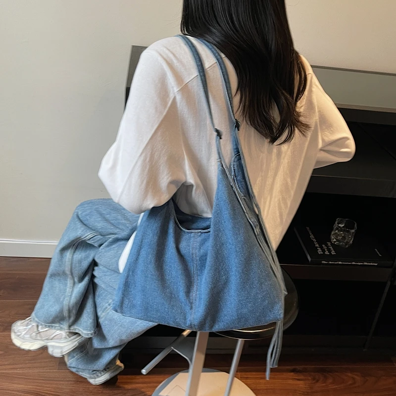 Minimalist Design Denim Women's Bag Casual Shoulder Bag Jeans Messenger Bag Y2K Eco Bag Korean Satchels Shopper Vintage Handbags
Minimalist Design Denim Women's Bag Casual Shoulder Bag Jeans Messenger Bag Y2K Eco Bag Korean Satchels Shopper Vintage Handbags