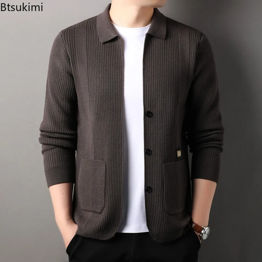 Men's Turndown Collar Cardigan Coat Versatile Knitted Sweater Spring Autumn Trendy Solid Color Slim Fit High-end Outerwear Shawl
Men's Turndown Collar Cardigan Coat Versatile Knitted Sweater Spring Autumn Trendy Solid Color Slim Fit High-end Outerwear Shawl
