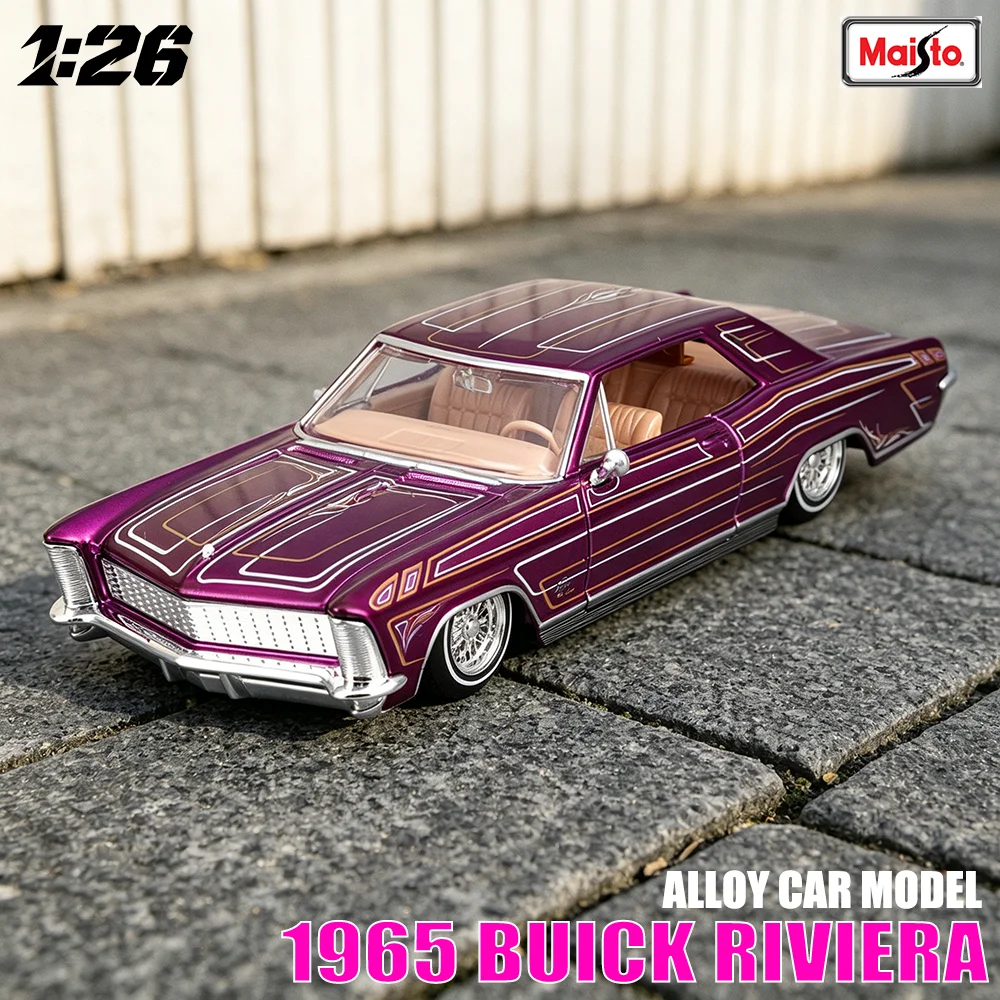 Maisto 1:26 1965 BUICK RIVIERA Purple alloy car model handicraft decoration collection toy tool gift die-casting
Maisto 1:26 1965 BUICK RIVIERA Purple alloy car model handicraft decoration collection toy tool gift die-casting