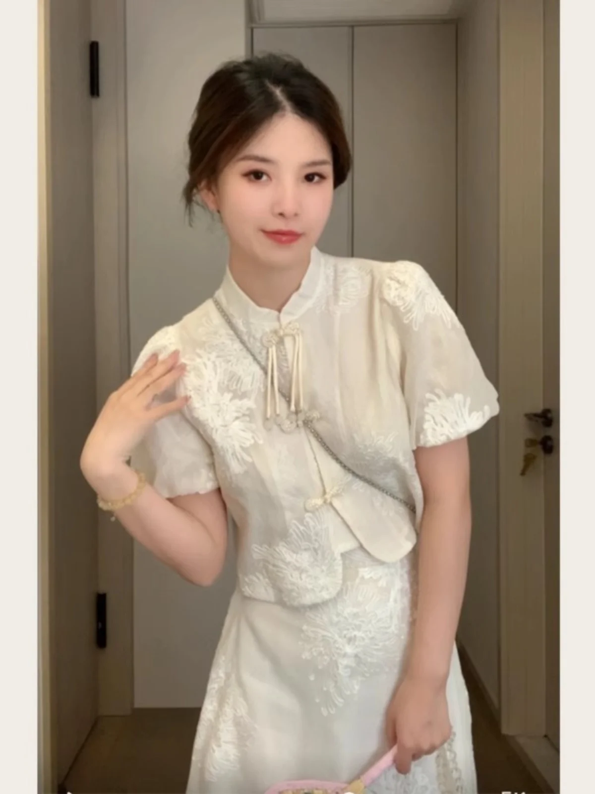 Chic Minimalist Chinese Style Long Dress Set Women's Tang Costume Whole Outfit Zen Style Two-Piece Set Summer Fashion Trend
Chic Minimalist Chinese Style Long Dress Set Women's Tang Costume Whole Outfit Zen Style Two-Piece Set Summer Fashion Trend