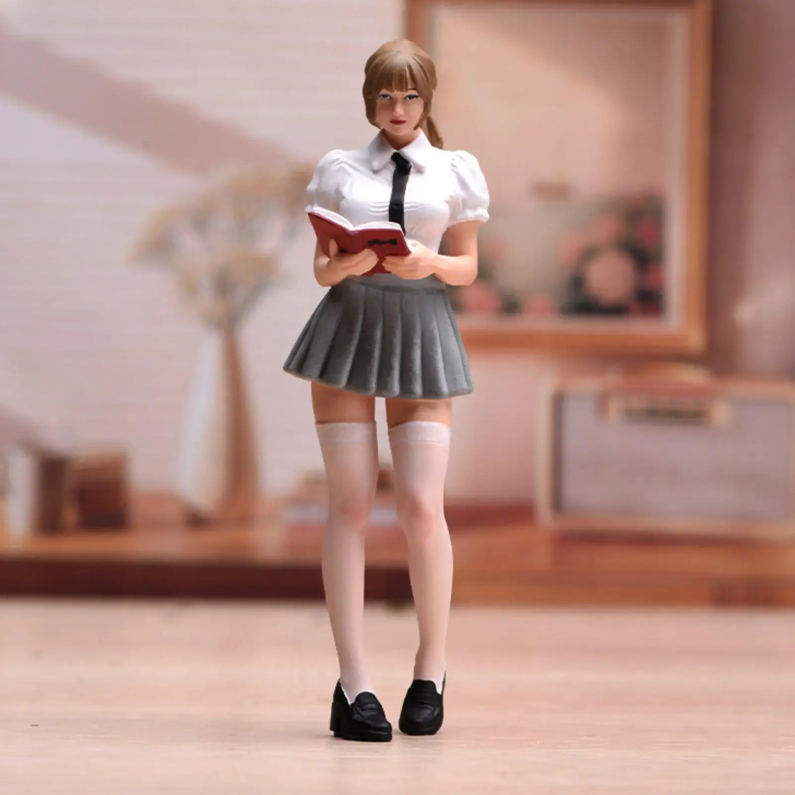 1:24 Schoolgirl in Uniform Model Dioramas Mini Female Student Figure for Micro Landscape Desktop Decoration Train Station Layout
1:24 Schoolgirl in Uniform Model Dioramas Mini Female Student Figure for Micro Landscape Desktop Decoration Train Station Layout