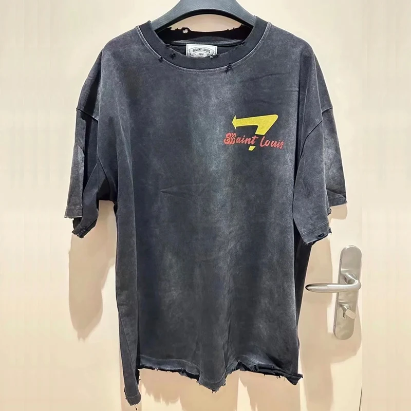 24ss Saint Louis T-shirts Melodies Of Twilight Saint Men Woman High Quality Vintage Wash Loose Top Tees
24ss Saint Louis T-shirts Melodies Of Twilight Saint Men Woman High Quality Vintage Wash Loose Top Tees