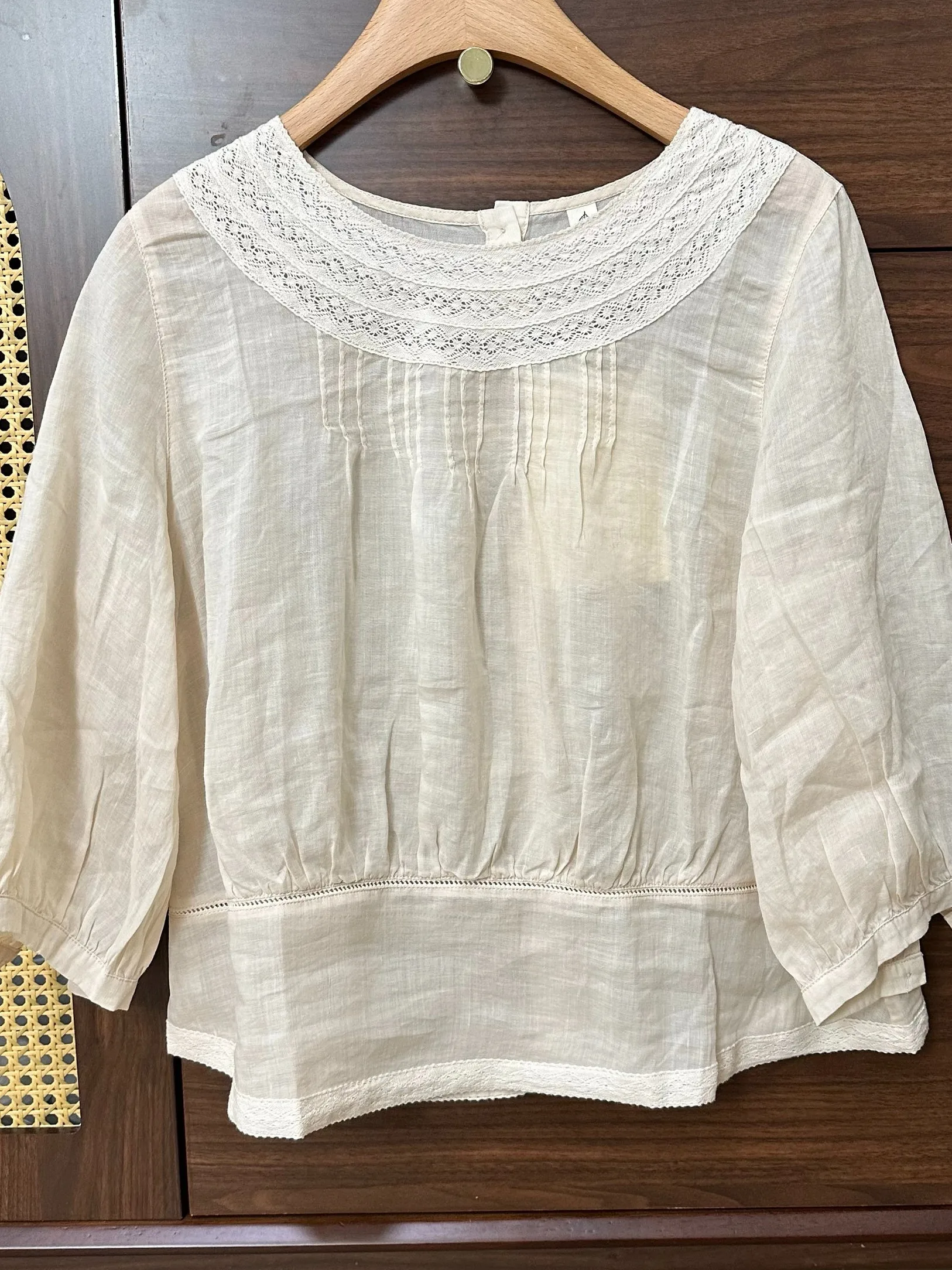 Summer New Style Artistic Cotton Linen T-shirt Large Size Women's round Neck Design Sense Lace Splicing Anti-aging Seven-slee...
Summer New Style Artistic Cotton Linen T-shirt Large Size Women's round Neck Design Sense Lace Splicing Anti-aging Seven-slee...
