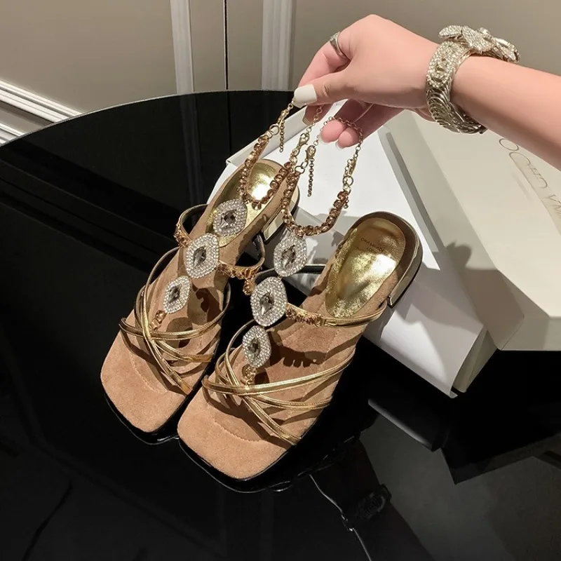 Luxury Womens Shoes Exquisite Rhinestone Low Heel Sandals for Woman Fashion Model Casual Shoes Designer Shoes Sandalias De Mujer
Luxury Womens Shoes Exquisite Rhinestone Low Heel Sandals for Woman Fashion Model Casual Shoes Designer Shoes Sandalias De Mujer