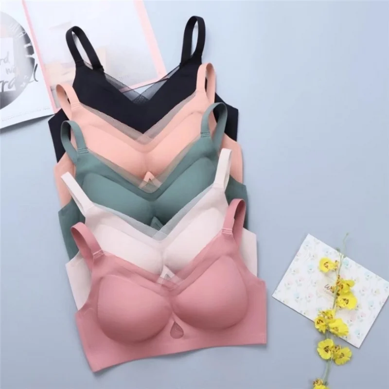Large Size Small Breast Thin Anti-Sagging Accessory Breast Push up Bra Women's Push up Bras Traceless Lace Wireless Bra
Large Size Small Breast Thin Anti-Sagging Accessory Breast Push up Bra Women's Push up Bras Traceless Lace Wireless Bra