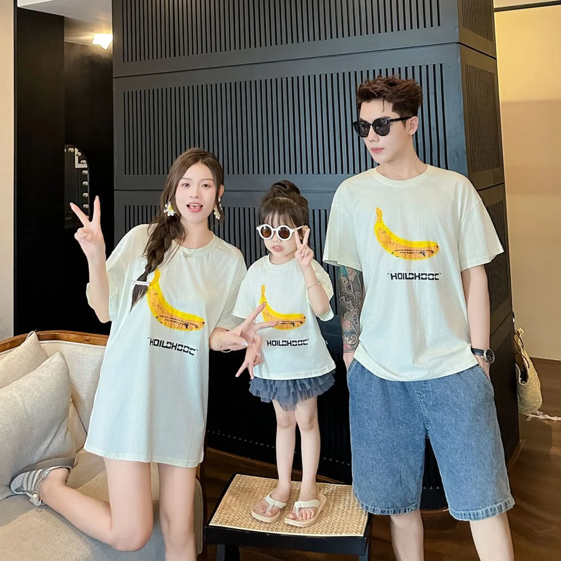 Funny Parent-child Short Sleeve Tee Shirt for The Whole Family Cotton Clothes Mom Dad and Daughter Son Banana Tops Baby Bodysuit
Funny Parent-child Short Sleeve Tee Shirt for The Whole Family Cotton Clothes Mom Dad and Daughter Son Banana Tops Baby Bodysuit