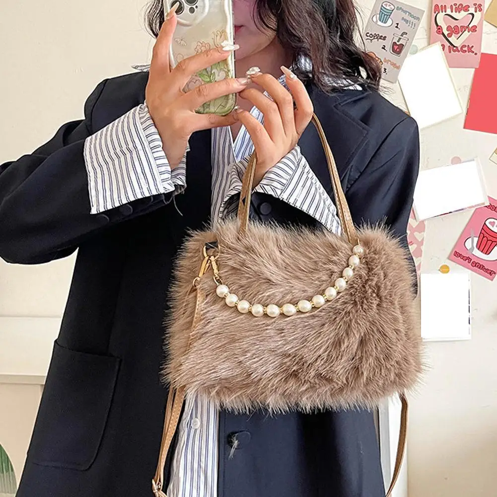 Fashion Faux Fur Crossbody Bags For Women's Gift, Pearl Chain Decor Shoulder Bag, Ladies Handbags Top-handel Bag
Fashion Faux Fur Crossbody Bags For Women's Gift, Pearl Chain Decor Shoulder Bag, Ladies Handbags Top-handel Bag