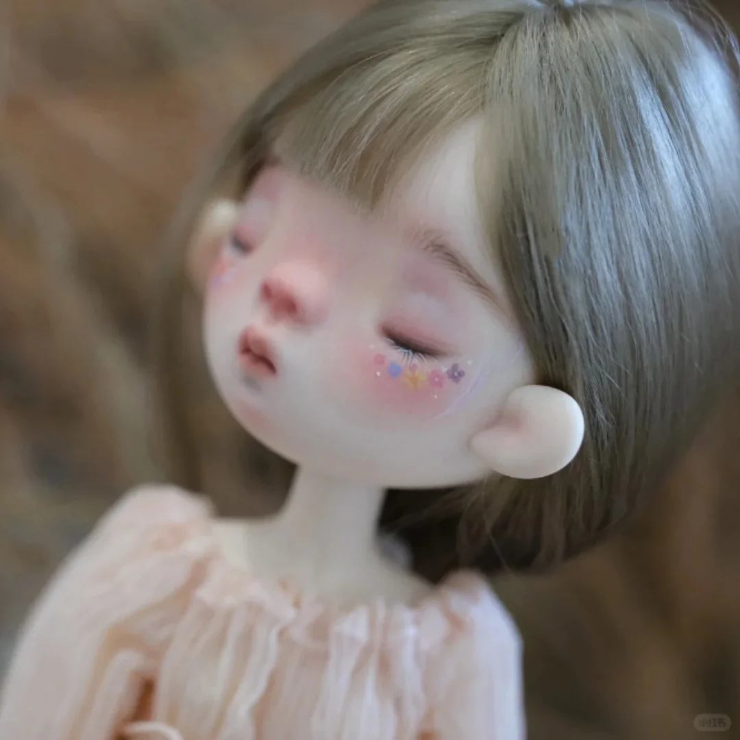 В наличии BJD 1/6 Sleeping Birdy Peaches макияж Landzzz landoudou смоляная форма Jaccoosun игрушка для сладкого модного подарка на день рождения
В наличии BJD 1/6 Sleeping Birdy Peaches макияж Landzzz landoudou смоляная форма Jaccoosun игрушка для сладкого модного подарка на день рождения