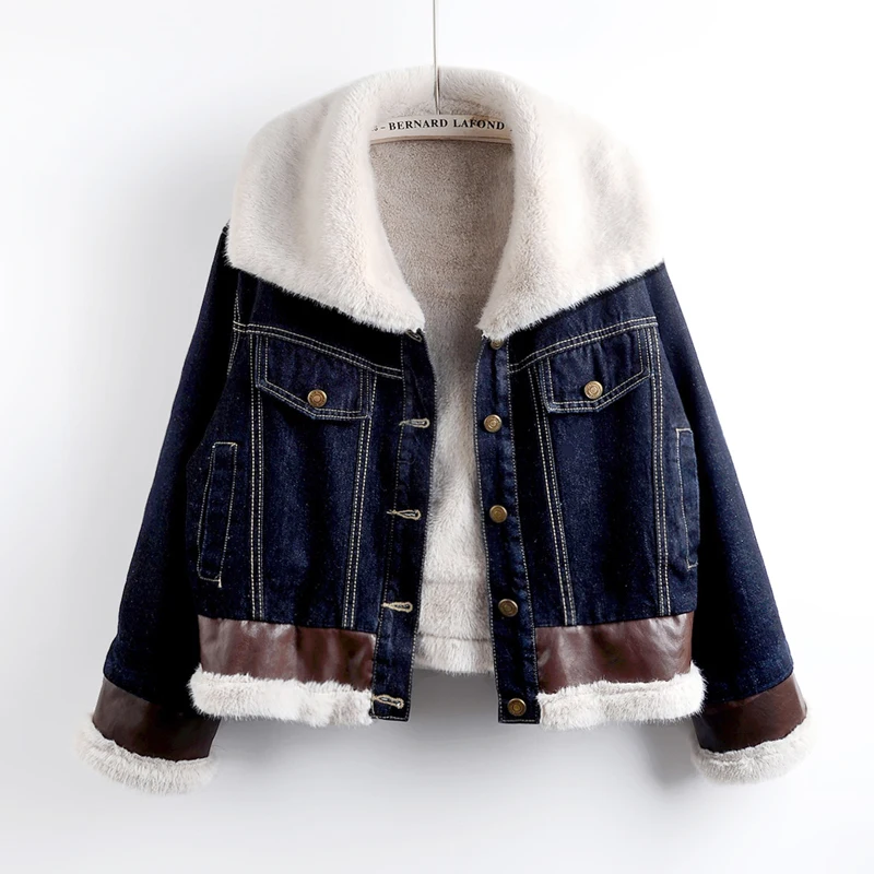 Winter Thick Big Turndown Collar Lambswool Fur Liner Denim Jacket Women Spliced PU Cowboy Outerwear Loose Jeans Jackets Female
Winter Thick Big Turndown Collar Lambswool Fur Liner Denim Jacket Women Spliced PU Cowboy Outerwear Loose Jeans Jackets Female